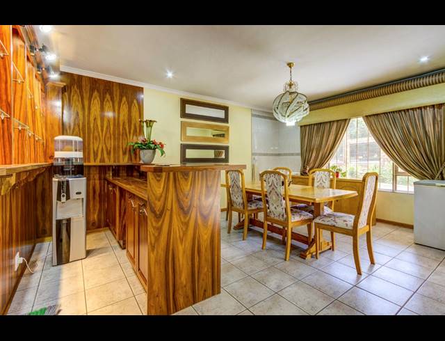 4 BEDROOM FREEHOLD FOR SALE IN RYNFIELD